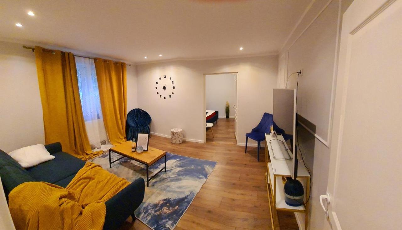 My Cozy Nest - 2 Rooms Apartment Târgu-Mureş Eksteriør billede